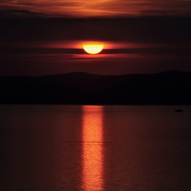 Híd a Balaton felett